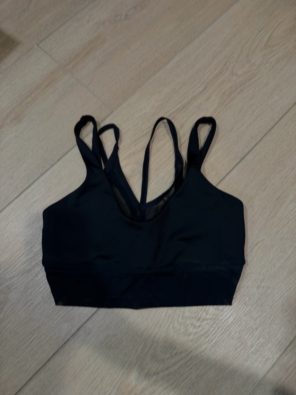 Alo sports bra